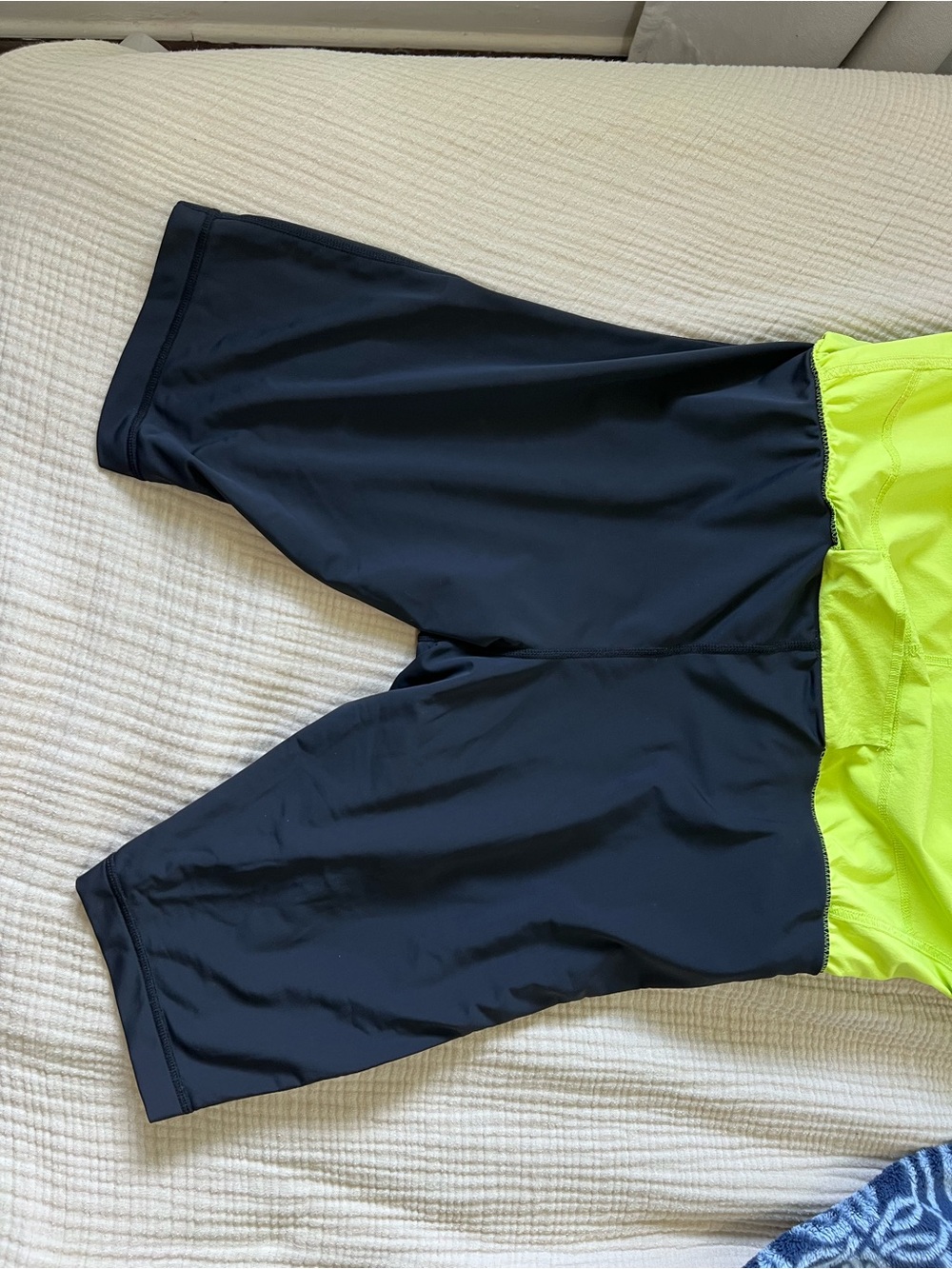 Men’s XL Lululemon athletica Pace Breaker Neon Yellow Athletic Running Shorts - Picture 9 of 10